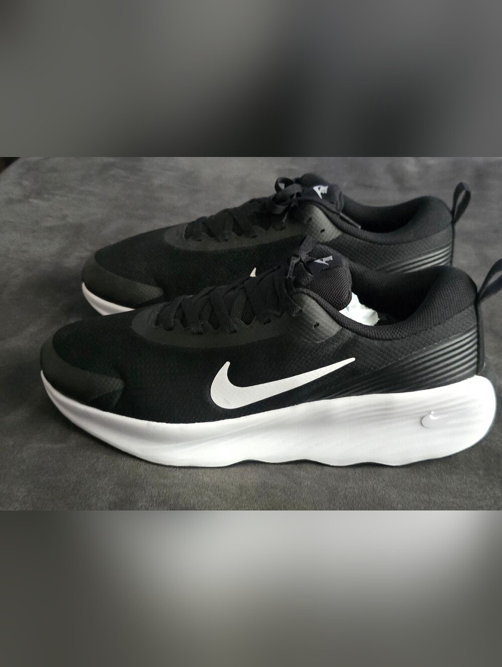 These are Nike Promina walking shoes featuring a thick foam Come With No Box .